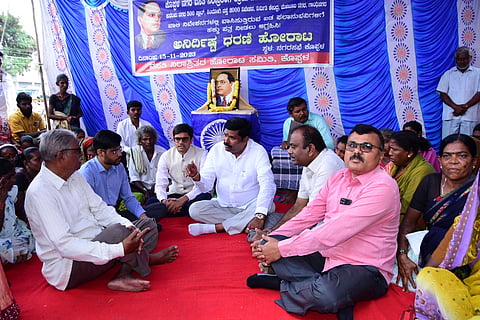 koppal houseless people protest minister visit cmc