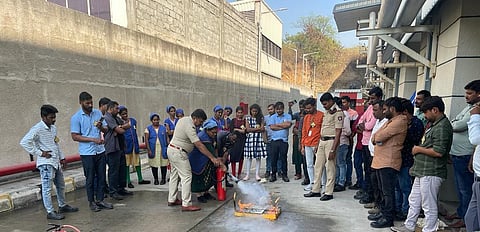 17-12-rama-agni2