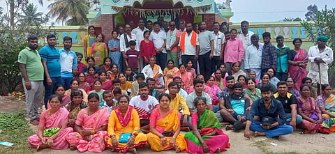 ಕೆ.ಎಂ.ದೊಡ್ಡಿ ಸಮೀಪದ ಅಣ್ಣೂರು ಗ್ರಾಮದಿಂದ ಶ್ರೀ ಮಲೆ ಮಹದೇಶ್ವರ ಬೆಟ್ಟಕ್ಕೆ ತೆರಳುವ 2ನೇ ವರ್ಷದ ಪಾದಯಾತ್ರೆಗೆ ಸೋಮವಾರ ಚಾಲನೆ ದೊರೆಯಿತು.