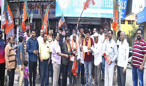 BJP photo caption (1)