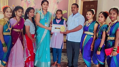 Chitta Waadi Kitturu rani chennamma School Photo