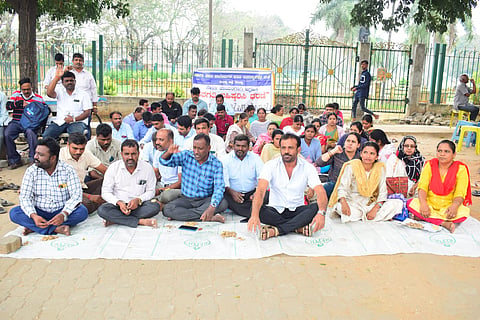Continued guest lecturer protest mandya