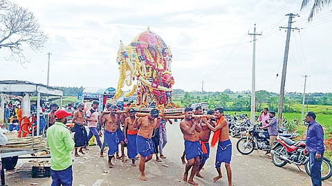 HUN-DEC-8-1(NADAPPANAHALLI JATRE)