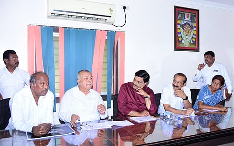 district-koppal-minister-ramalingabreddi-visit-huligemma-temple-anjanadri-development