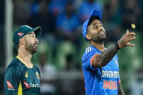Ind Aus