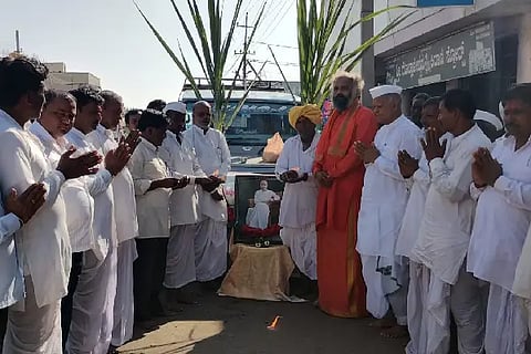 Jnanyogashram of Vijayapura, Anna Prasada, 5 Quintal Bunde, Kolhara,