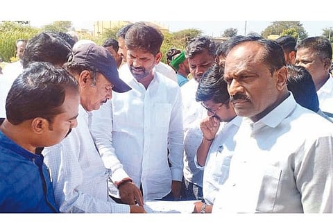 Kampli Mla