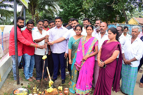 MLA Ravikumar drives for JJM work Mandya
