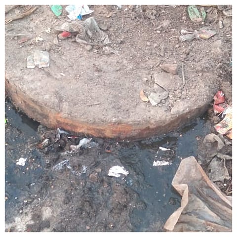 Sewage is flowing on the road