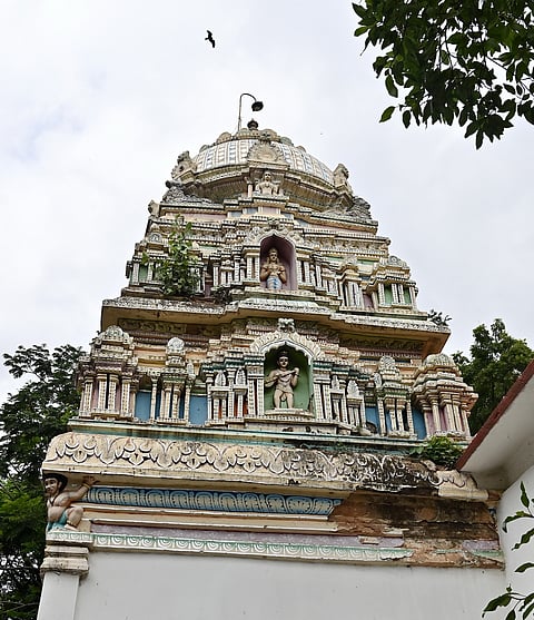 Sudhee_30_Vimana_Gopura_Damage_@_Bull_Temple [Pankaja] (2)