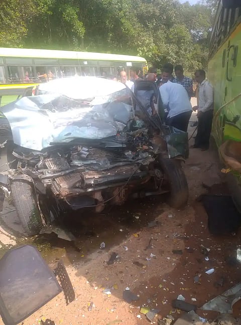 Vandal bus- car accident
