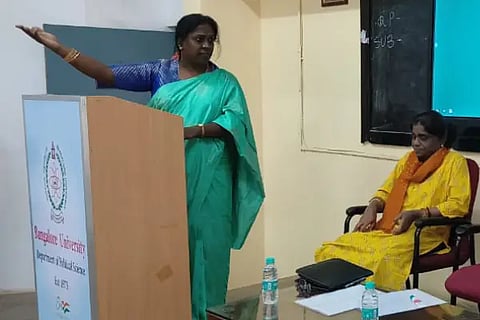 akka