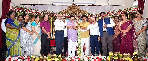 mng-1dec-pratiba