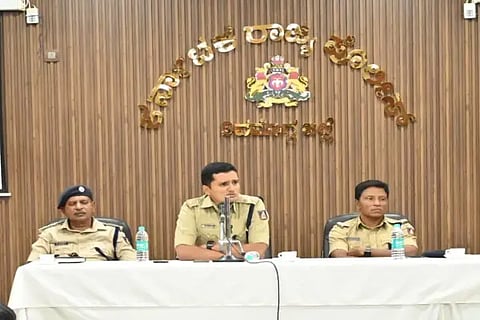 police meeting