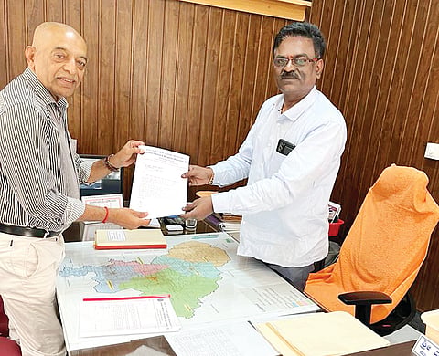 ಚಿತ್ರ 17ಎಸ್ ಡಿ ಪಿ 2