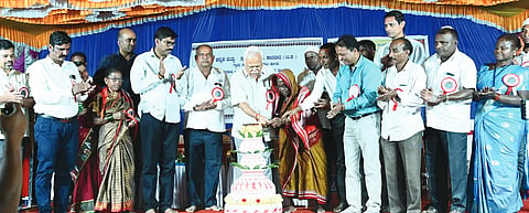 15 hly 1 Girijana utsav
