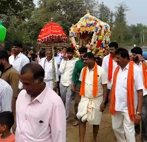 16ss1Banatamma palaki mervanige
