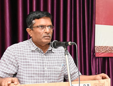 21 Dwd 6 Prof. Basavaraj Kalgudi