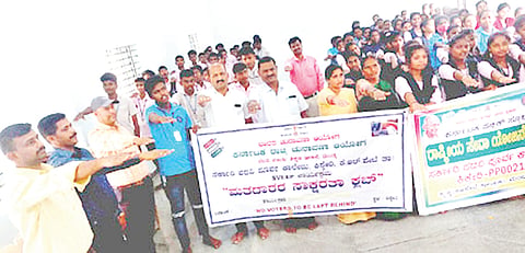 ಮತದಾನದ ಕುರಿತು ಜಾಗೃತಿ ಮೂಡಿಸಿರಿ