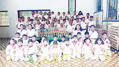 31ss1students prasasti