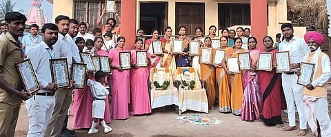 Ashtoor Samvidhan peethike distribution