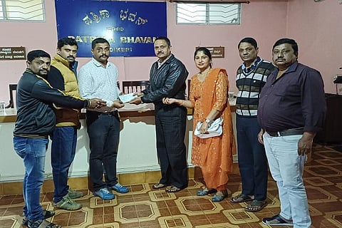 Endowment Award from Journalist Indresh Family