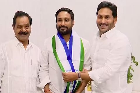 Ex-CSK Star Ambati Rayudu Quits Jagan Reddys YSR Congress Says Further Action