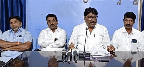 JDS VISRUPAKSHI PRESSMEET (2)