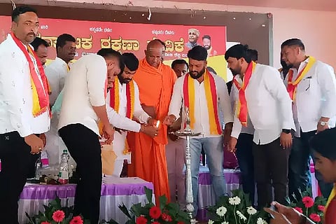 Karaway, Organizing Committee, Indi, Politicians,