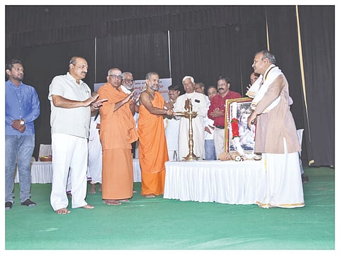 Let Sanskrit be universalized