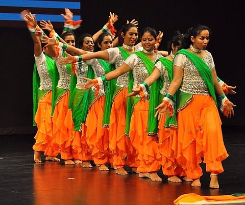 Patriatic dance