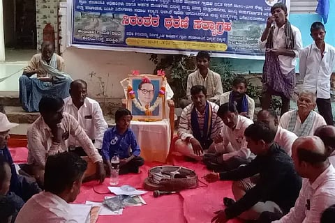 Protest in Dalit Keri of Hanchinal