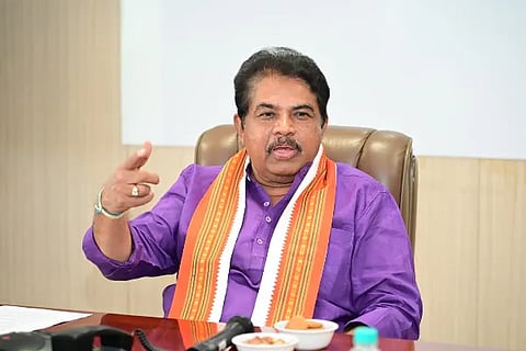 R Ashok