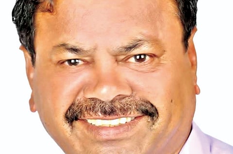RENUKACHARYA_MLA_2.jpg