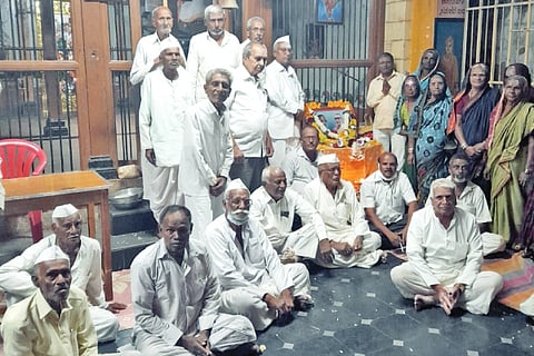 Salutations to Siddheshwar Shri