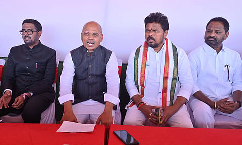 Sharanprakash patil