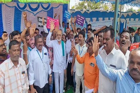raita sanga protest