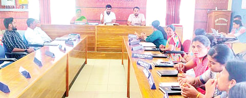 ಫಲಾನುಭವಿಗಳಿಗೆ ಶೀಘ್ರ ನಿವೇಶನ ಹಸ್ತಾಂತರ