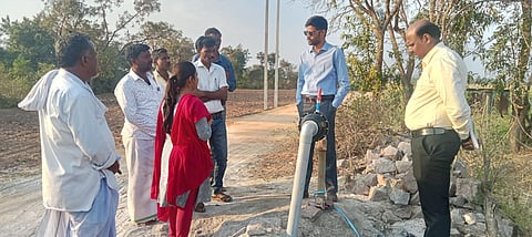 Zp ceo visit villages to attend drinking water issues