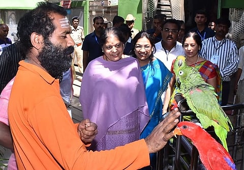 Amit Shah's wife visits Ganapati Satchidananda Ashram in Mysore