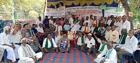 Cauvery protest Stop mandya