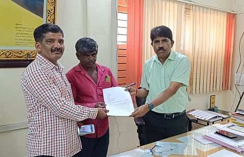 Complaint to DDPI against head teacher mandya