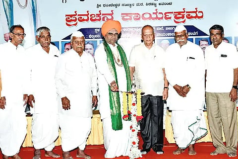 Dingaleshwar Swami, Saraswati Murthy, installation, discourse, good education, fall,