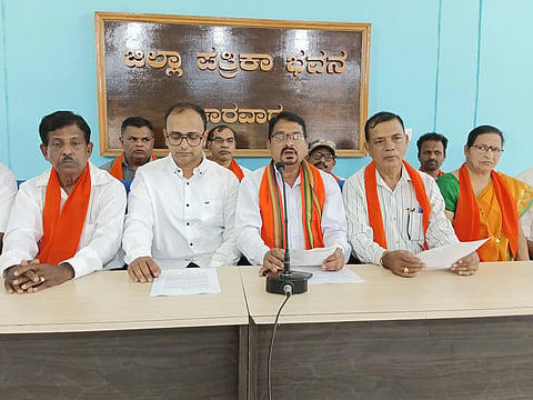 Dr.gajendra nail press meet