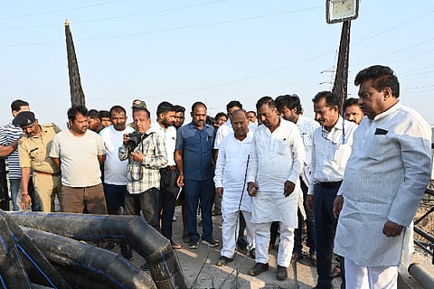 Give first priority to water problem