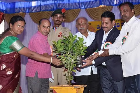 Give priority to skilled vocational education