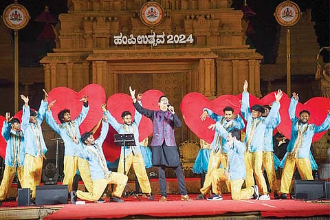 Hampi ustav-24- vijay prakash