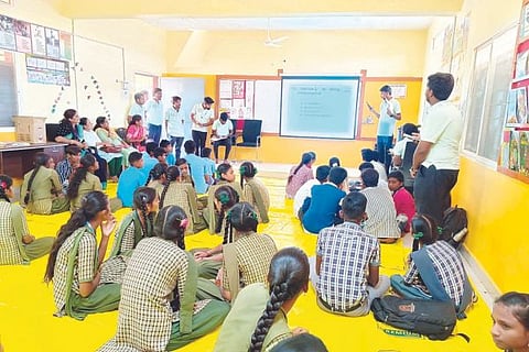 Harapanahalli Vidyarti Mitra