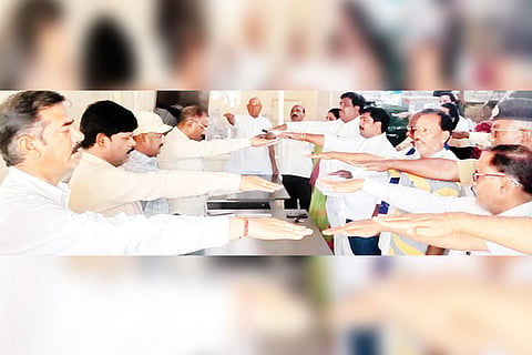 Kampli Oath receive