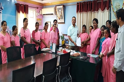 Manavi